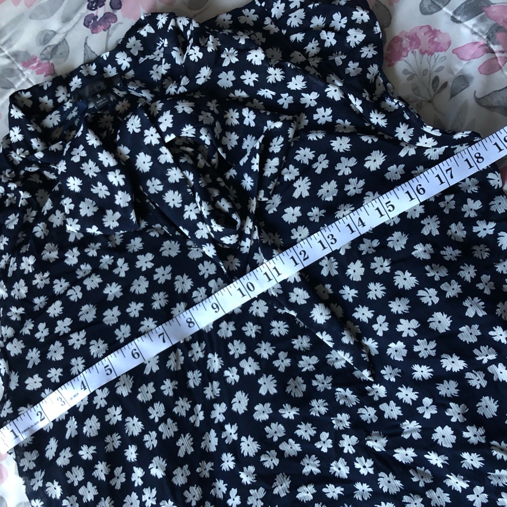 J.Crew Navy Flower Neck Tie Tank Top - Picture 3 of 5